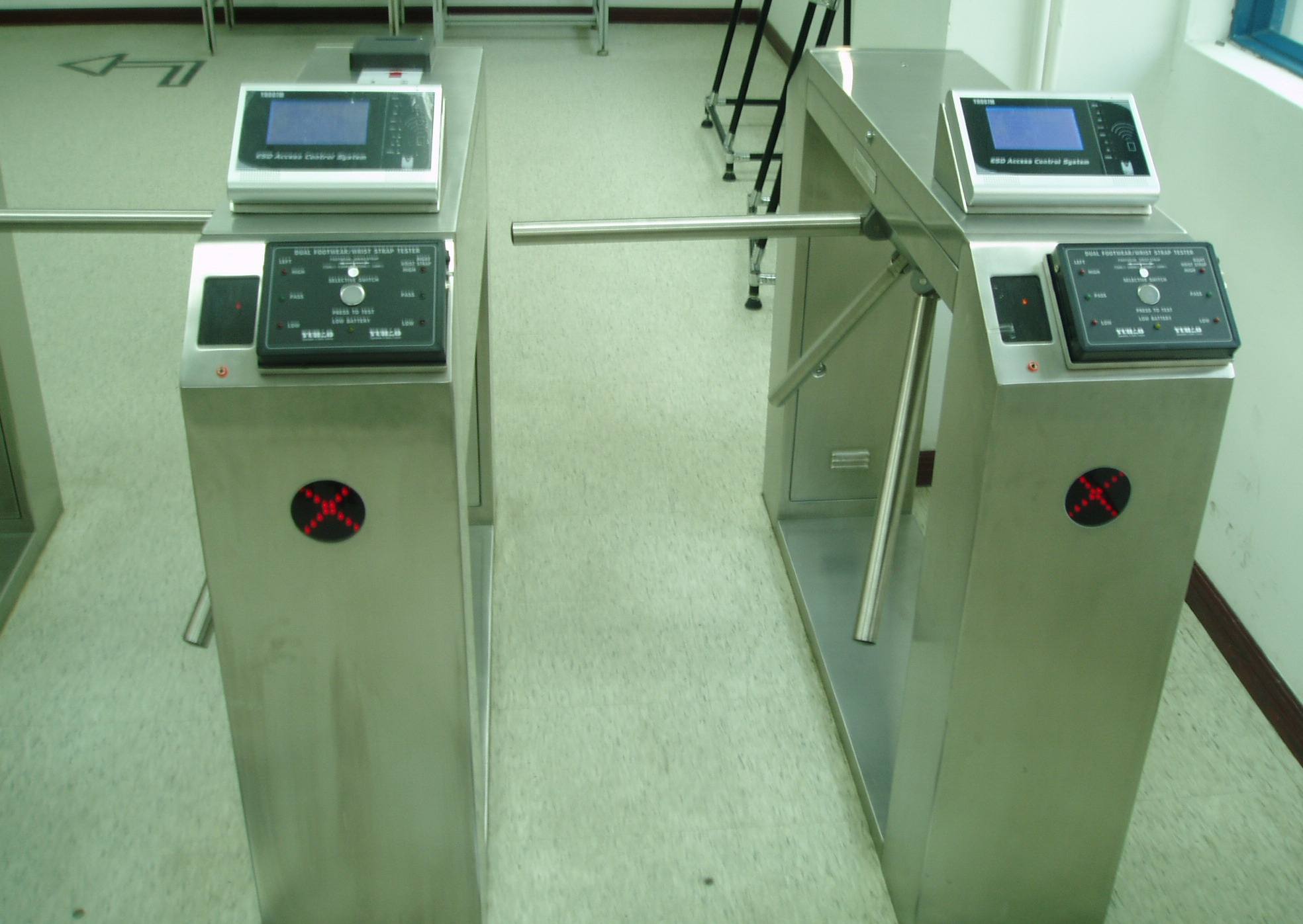 人臉識別監(jiān)控系統(tǒng)安裝 新技術(shù)：無臉識別！